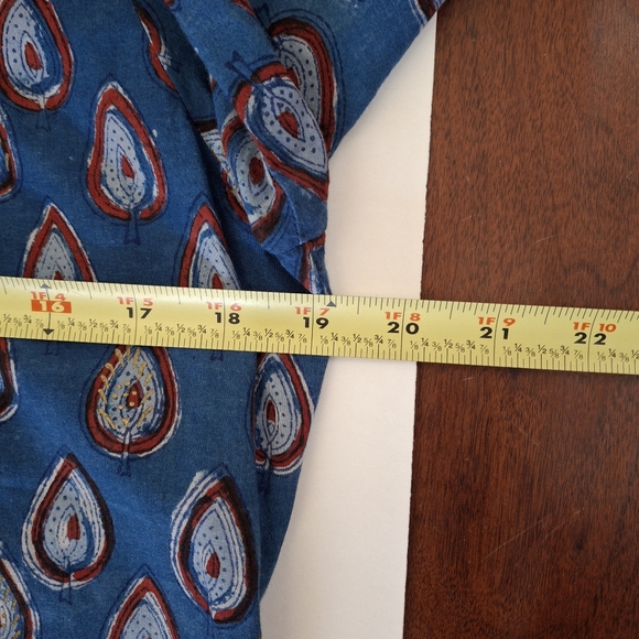 ANOKHI 100% Cotton Straight Tunic in Blue Ruby Red Handcrafted Pattern - Size M - Picture 7 of 13